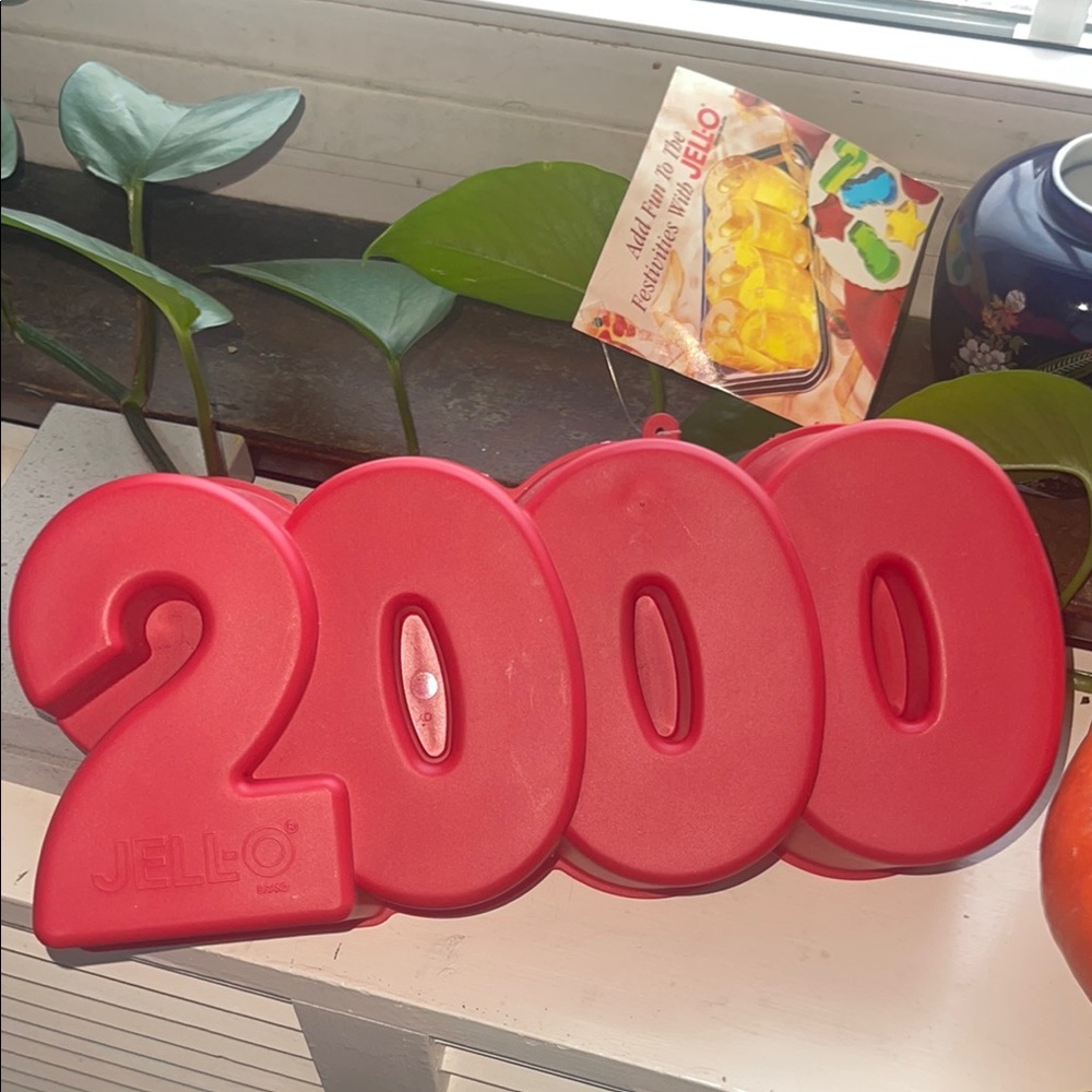 Vintage 1999 Jell-O 2000 Red Mold